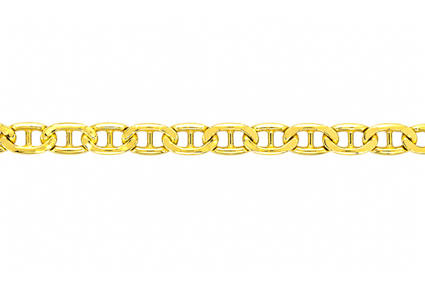 Chaine massive en or 18 carats maille marine battue sur fond blanc